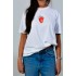  Camiseta Clássica "Heart Bandage"